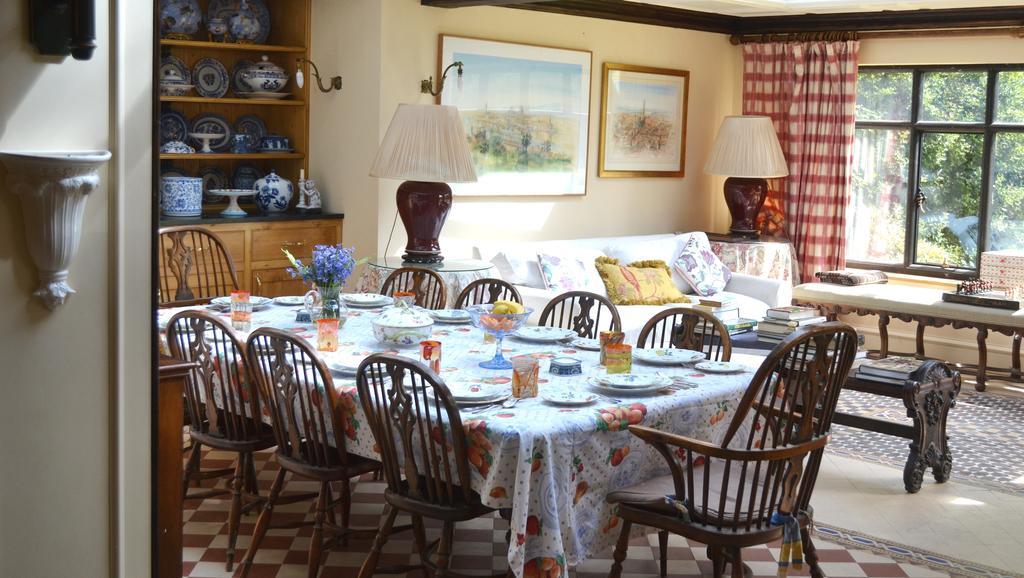 Bed and Breakfast Hambledon House à Godalming Extérieur photo